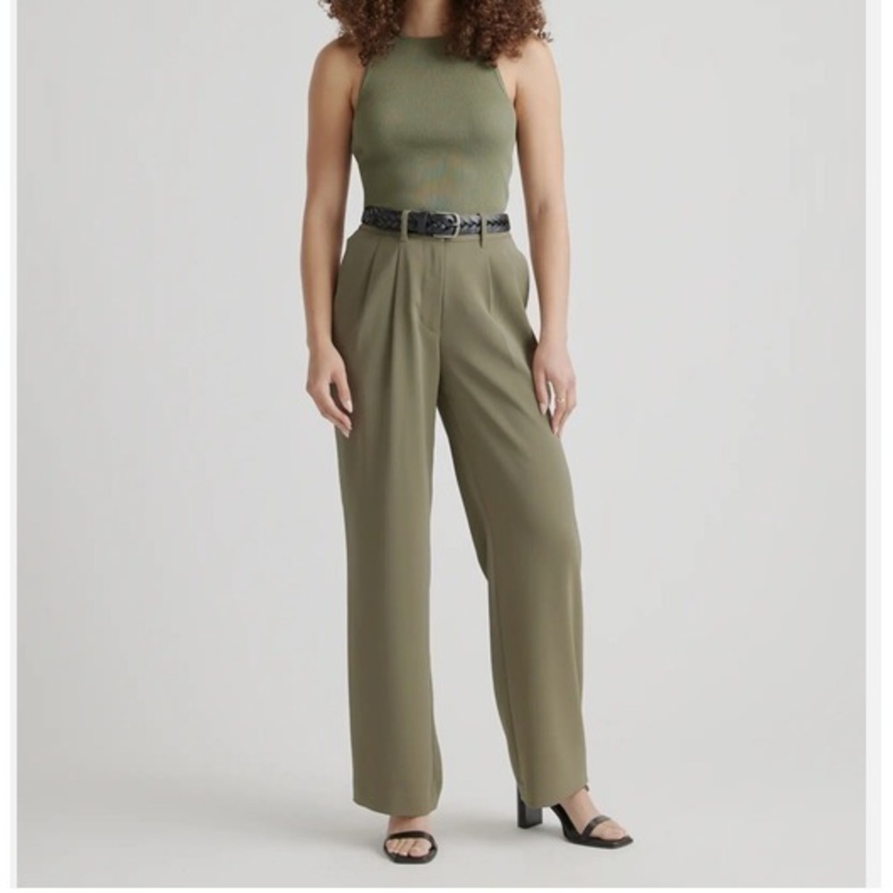Quince Stretch Crepe Pleated Wide Leg Dress Pants- Olive Green Sz 6, 30" inseam